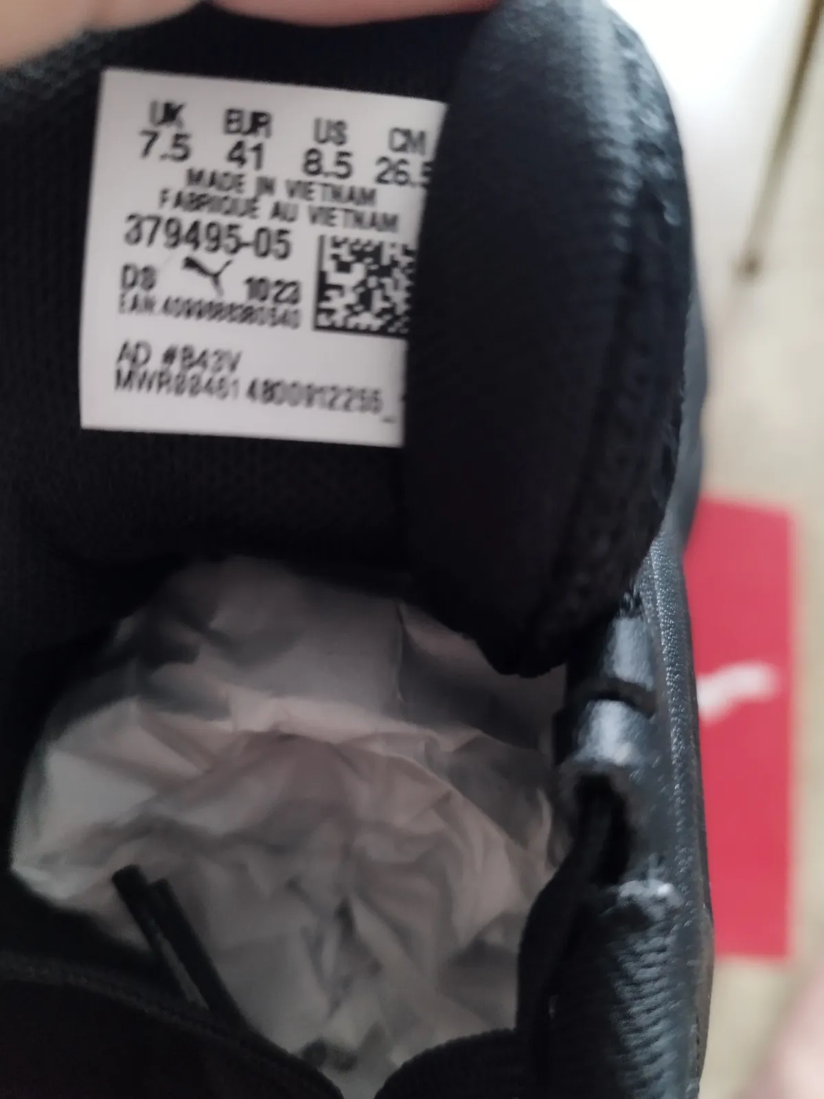 Puma baskets noires doré 5