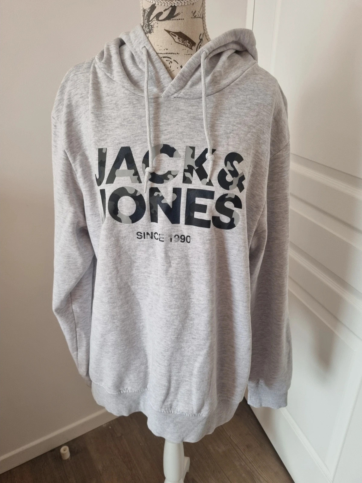 Sweat jack and jones