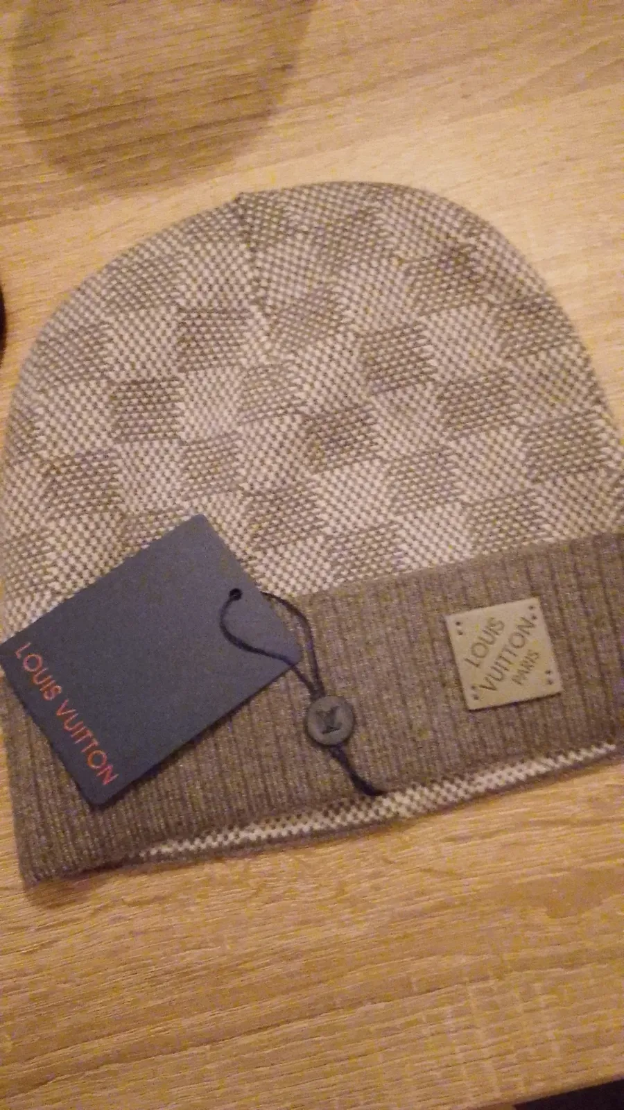 Bonnet gris hiver louis vuitton