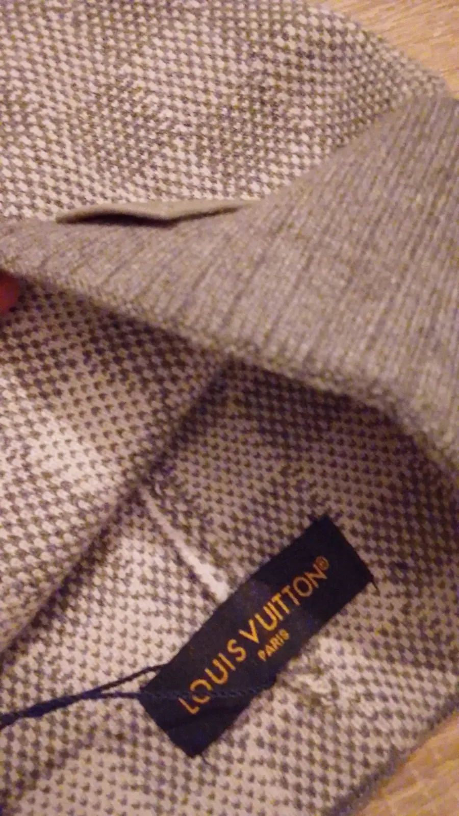 Bonnet gris hiver louis vuitton – Louis vuitton – taille Taille unique 2
