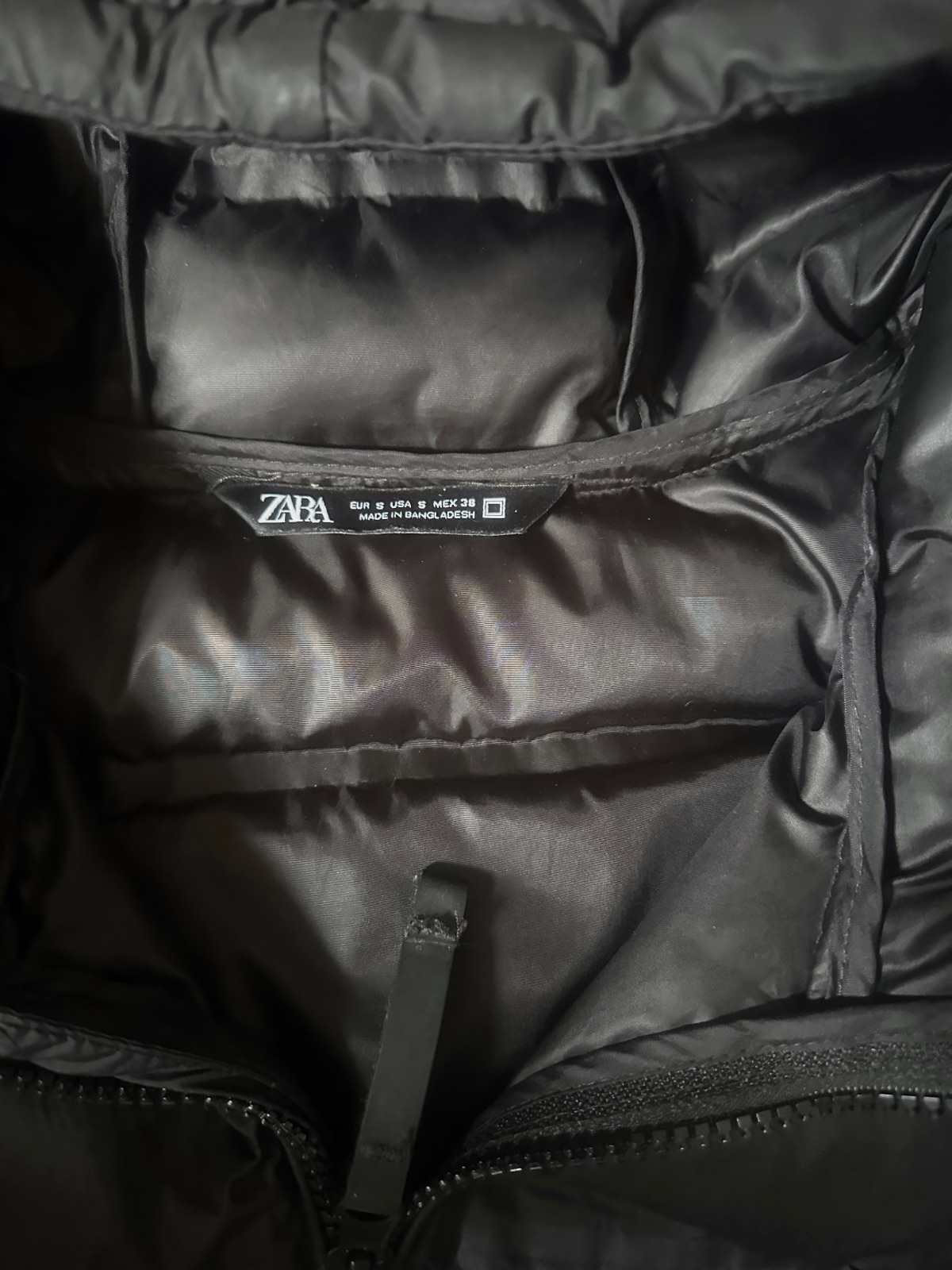 Doudoune noire à capuche Zara – Zara – taille S 2