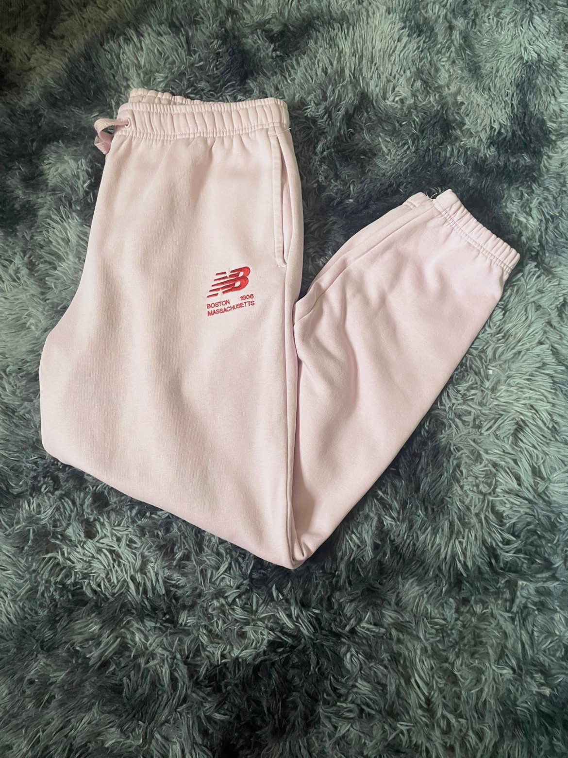 jogging new balance rose taille M