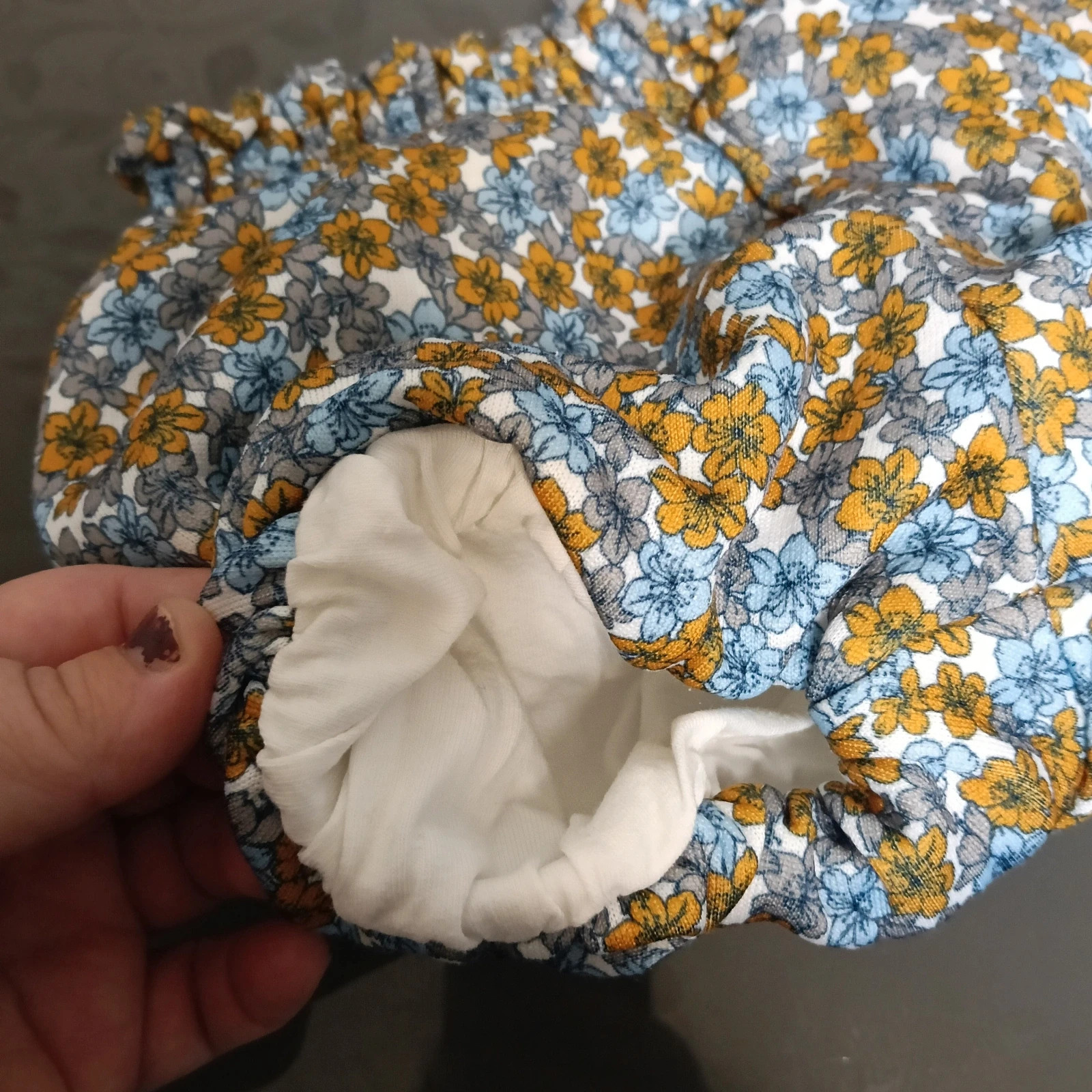Cubre pañal bebe con estampado floral 48 meses – taille 24-36 mois / 92 cm 4