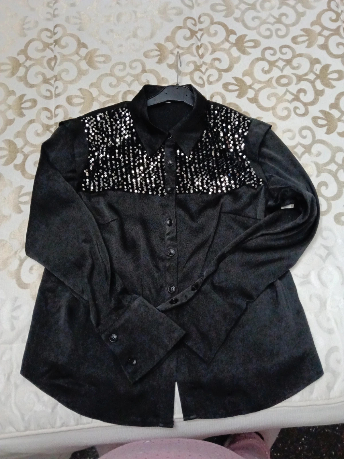 Camisa raso negra con lentejuelas – taille XL / 42 / 14 4