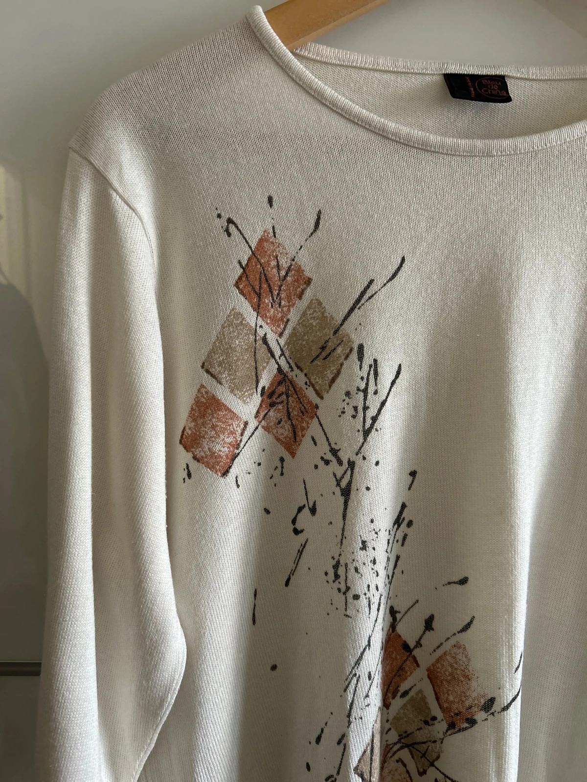 Pull fin écru Taille 42 ample motif abstrait – Bleu de Chine – taille XL / 42 / 14 4