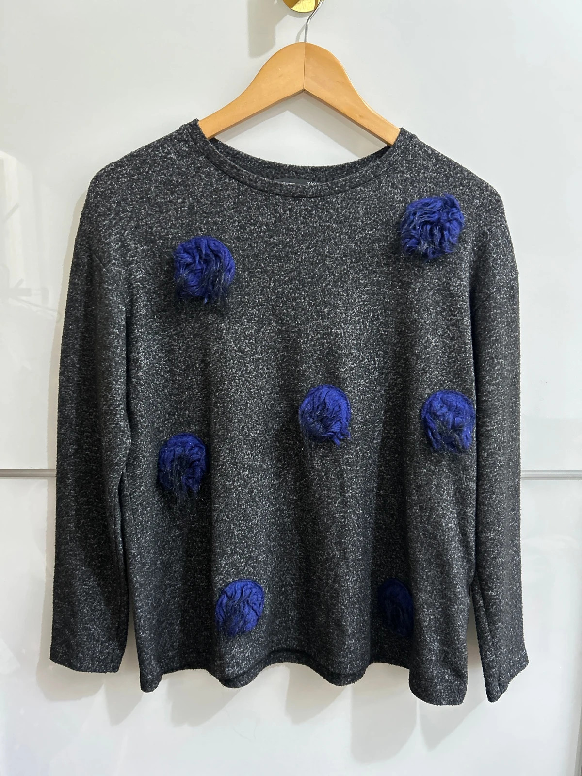 Pull Zara S gris chiné pompons bleu oversize – Zara – taille S / 36 / 8 3