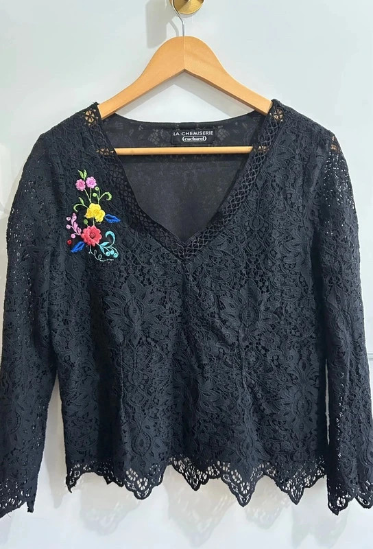 Pull fin Cacharel vintage dentelle brodée noire M/L bohème chic – Cacharel – taille M / 38 / 10 4