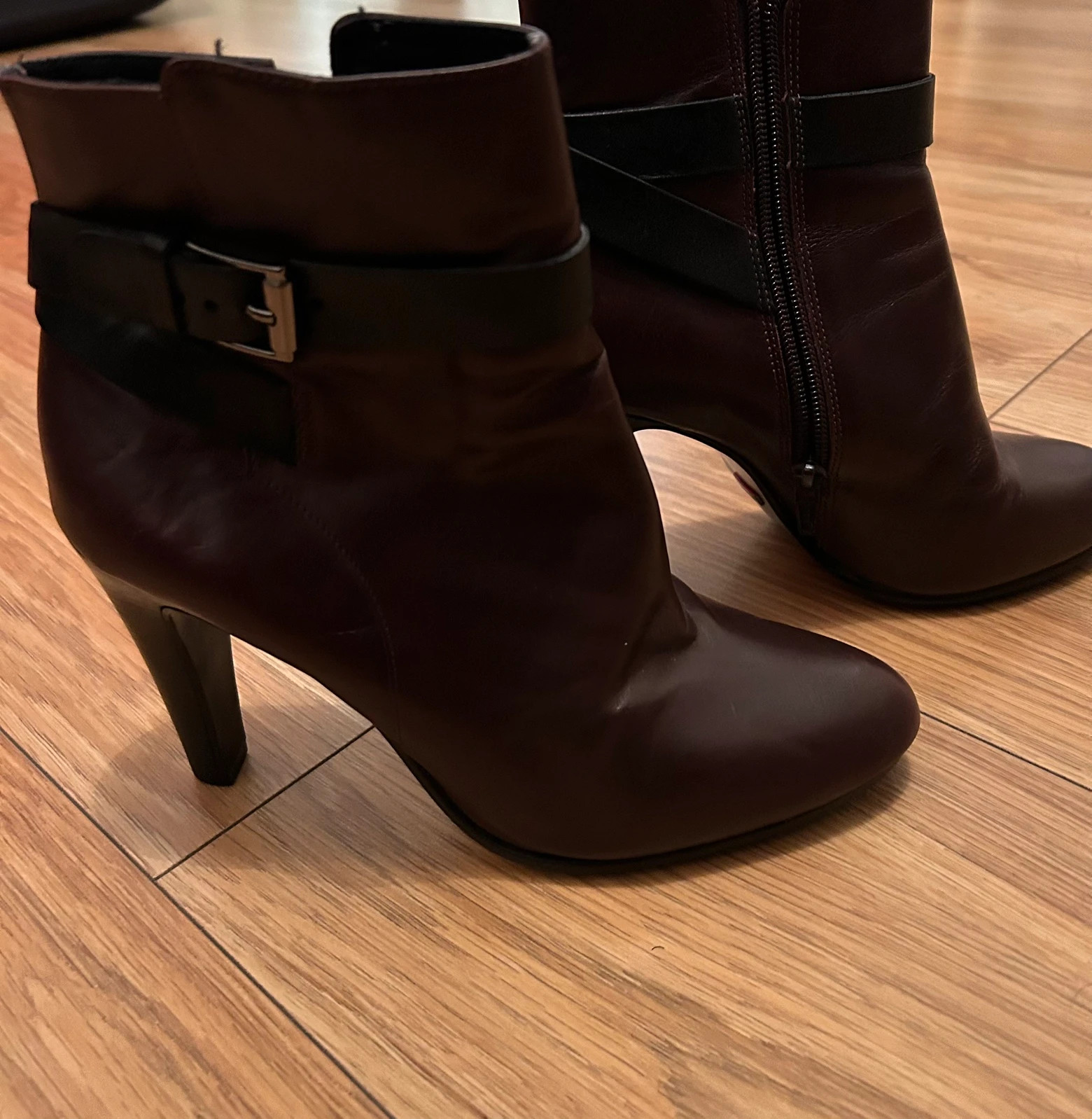 Bottines Minelli 39 cuir marron bordeaux talon haut boucle