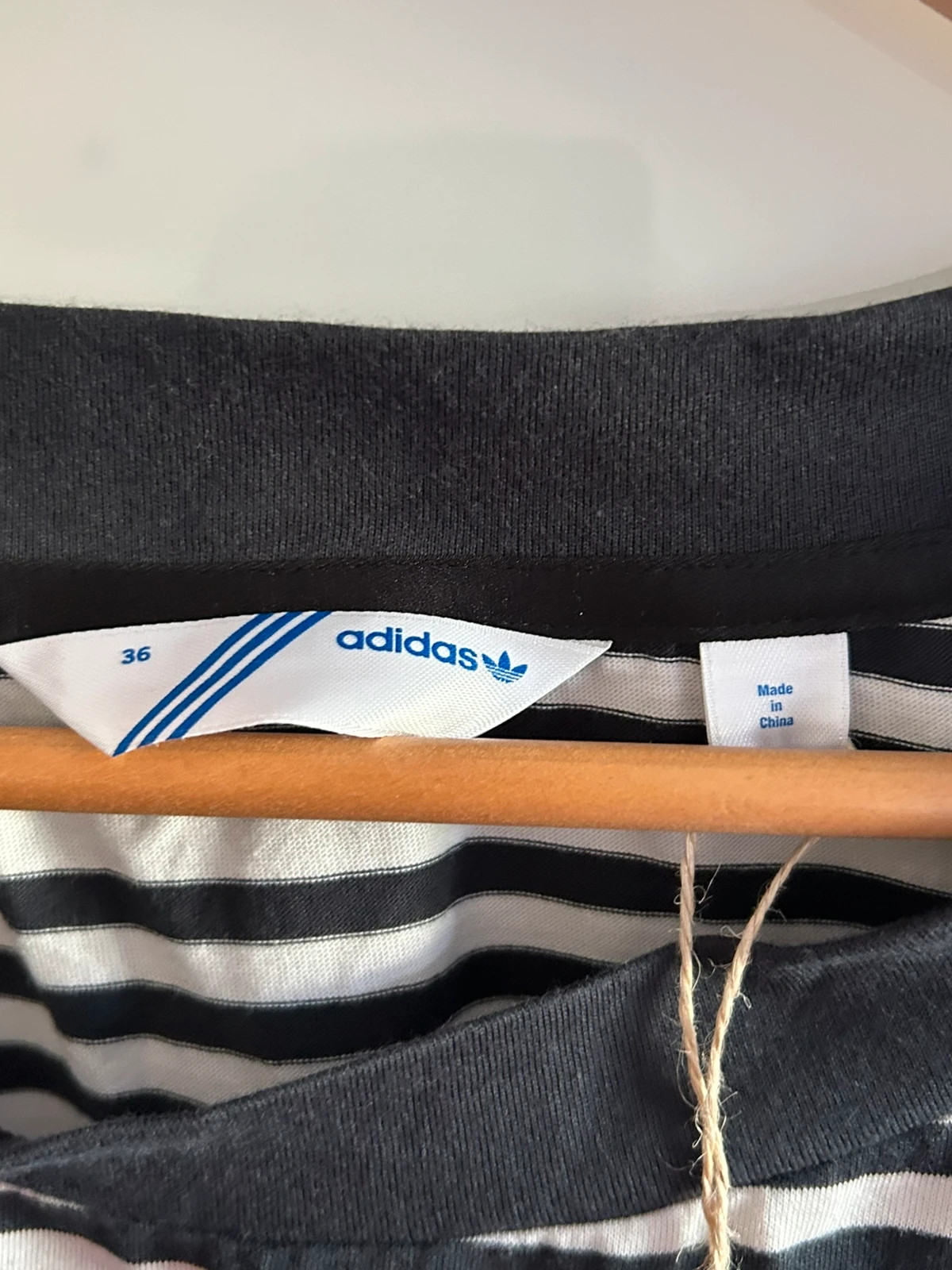 T-shirt Adidas Originals 36 neuf étiquette marinière rayé nœud rétro – adidas – taille S / 36 / 8 4
