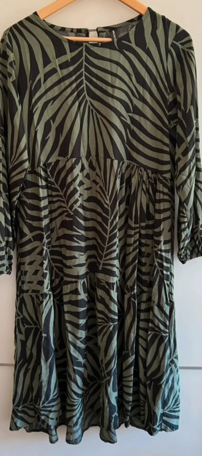 Robe ample fluide New Collection 100% viscose Taille 40/42 – New Collection – taille XL / 42 / 14 3