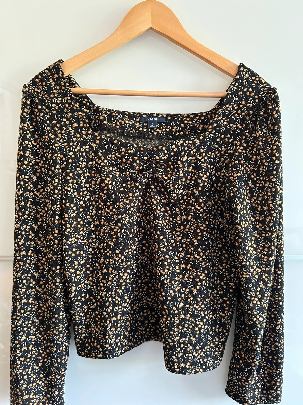 blouse courte Kiabi taille S legere imprimée fleurie manches longues – Kiabi – taille S / 36 / 8 5