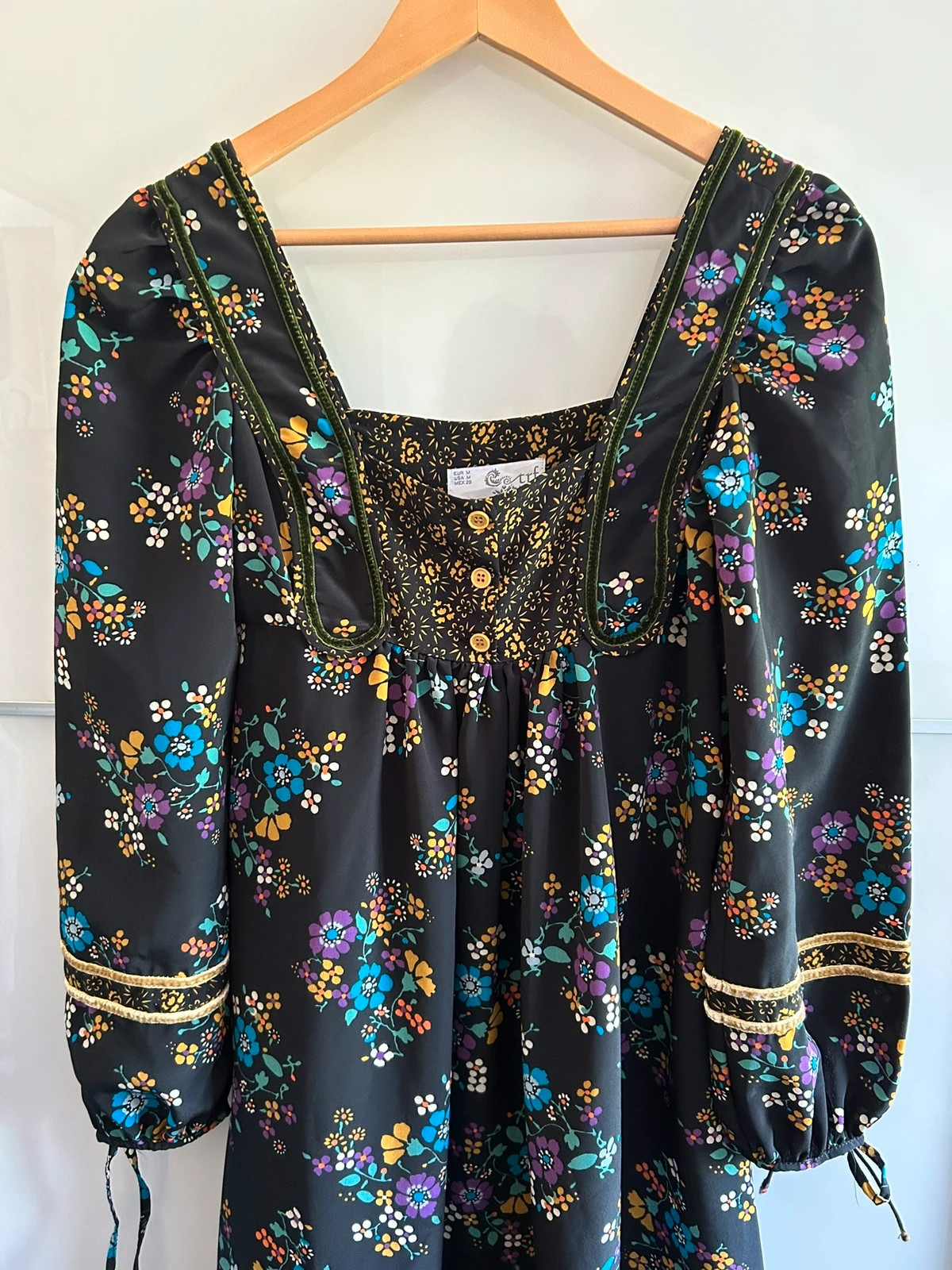 Robe Zara fleurie style bohème inspi vintage T.M – Zara – taille M / 38 / 10 2