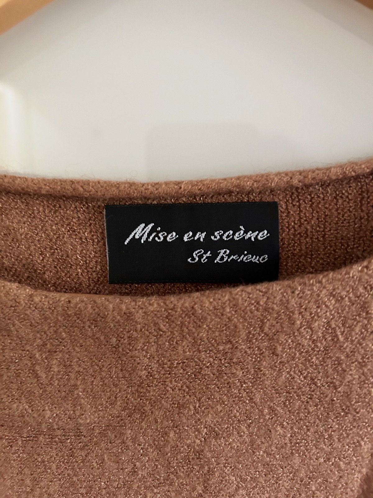 Pull fin marron Mise en scène St Brieuc – Mise en scène St Brieuc – taille M 2