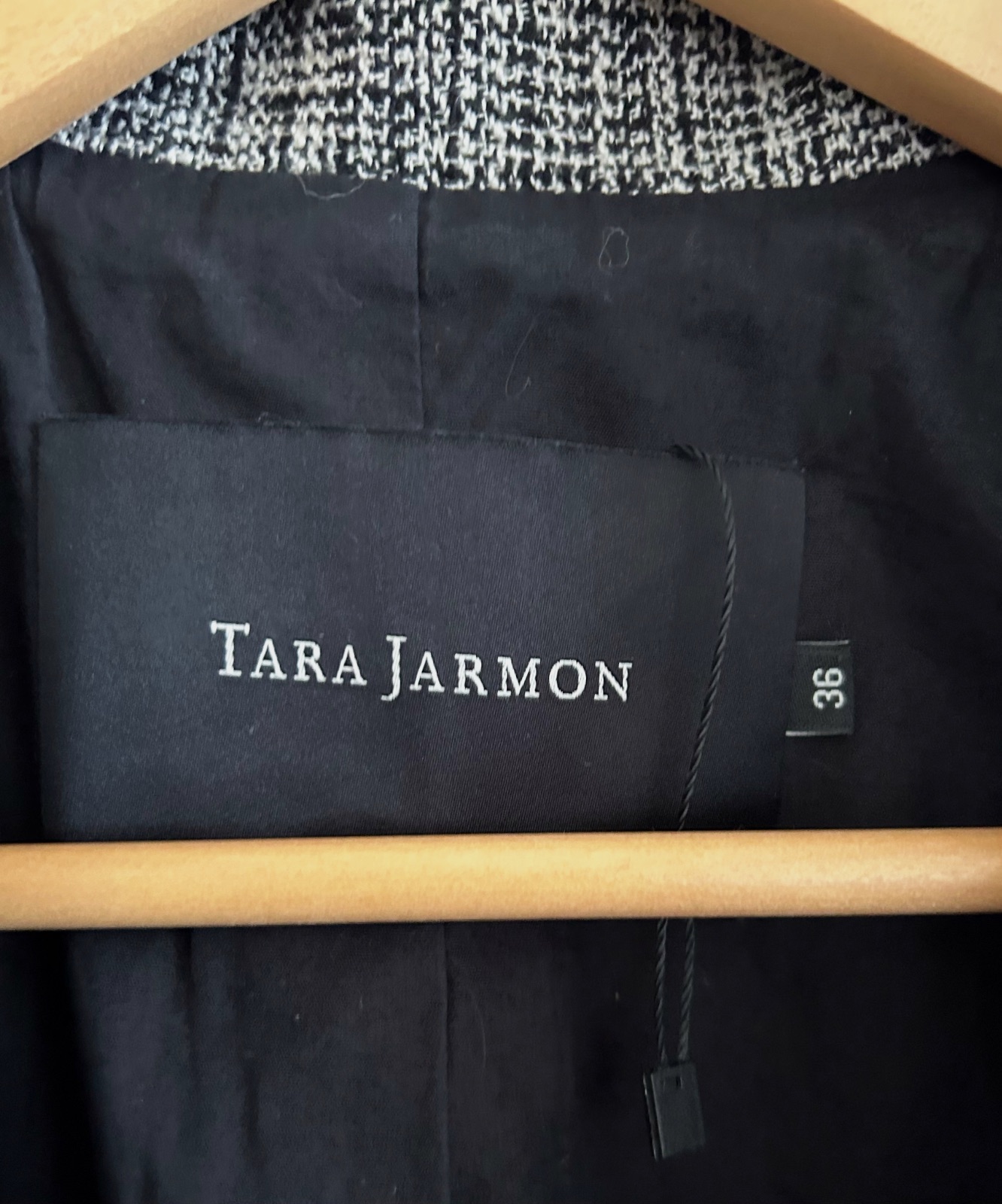 Veste longue Tara Jarmon T 36 chic laine noir blanc structurée – Tara jarmon – taille S 7
