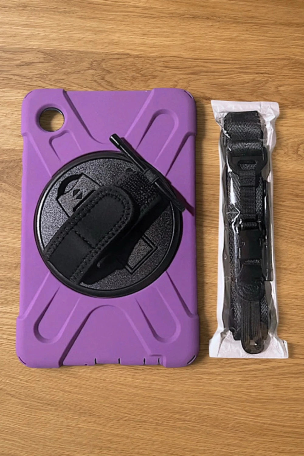 Funda Rugged Samsung Galaxy Tab A9 + Correa – Universal 2