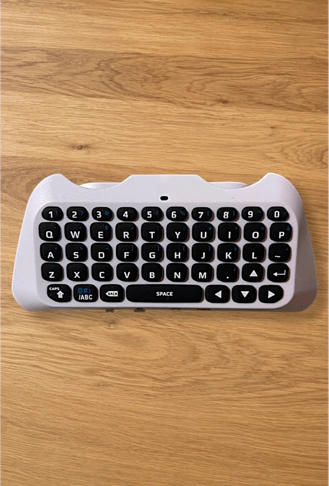 Bluetooth Wireless Keyboard • Qwerty • For PS5 Controller • New