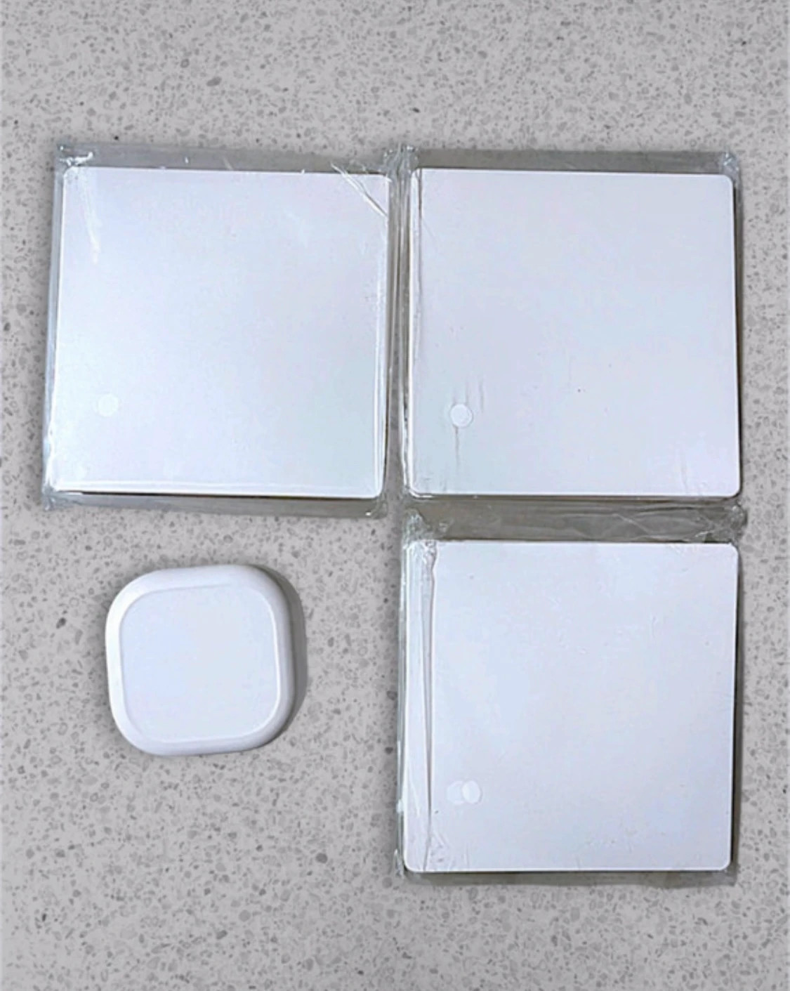 Kit Interruptor WiFi Smart 1 Gang + 3 Mandos Inalámbricos Sin Obras