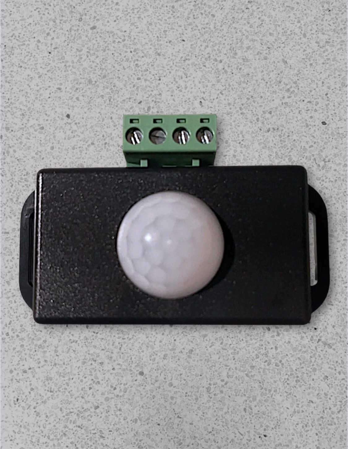 Sensor de Movimiento PIR-8 12V/24V 8A LED