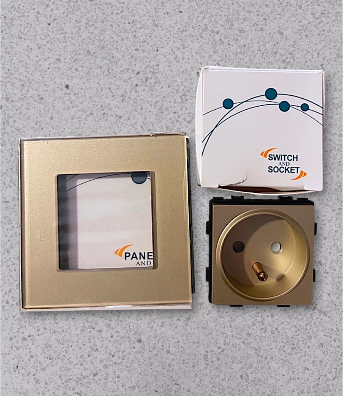 Wall plug • Smart Home • MP011G • gold – Smart home