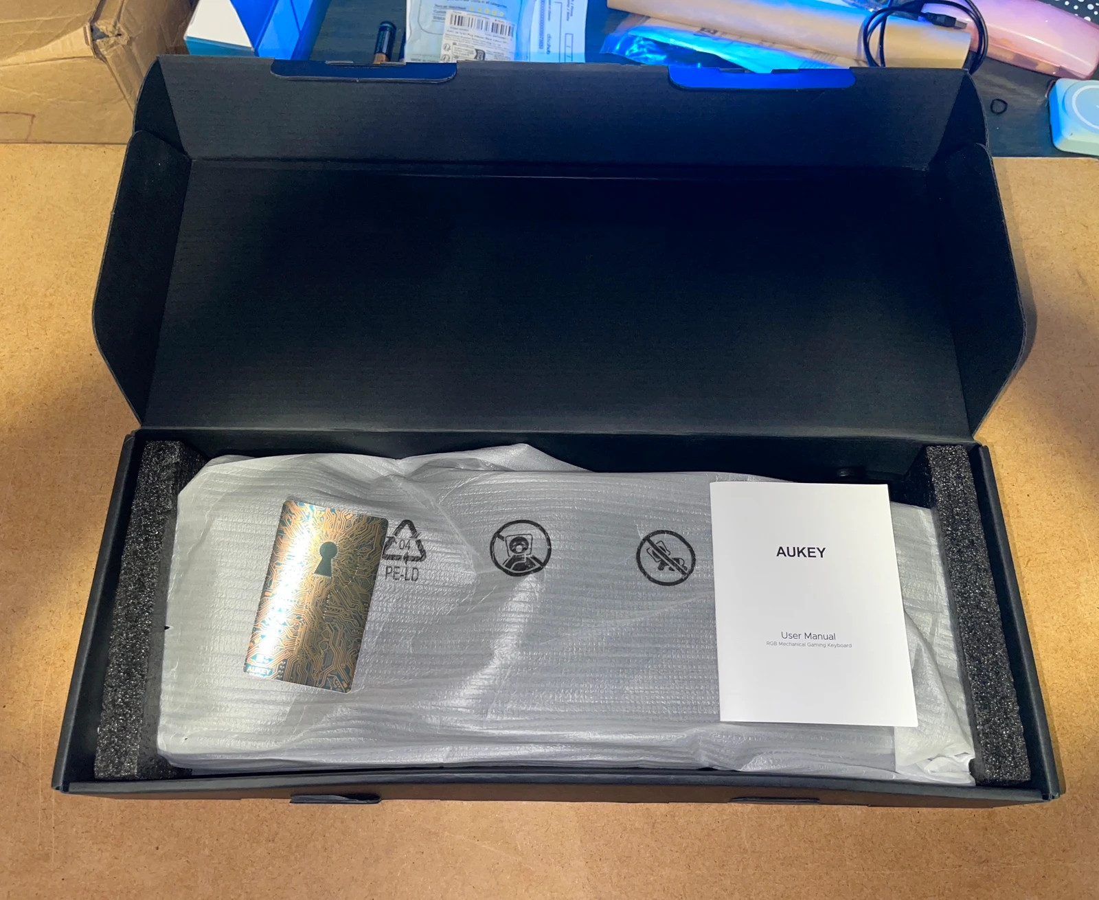 Aukey Gaming Set: Km-G12 Mechanical Keyboard + Mouse Pad Km-P2| Without Ñ – AUKEY 5