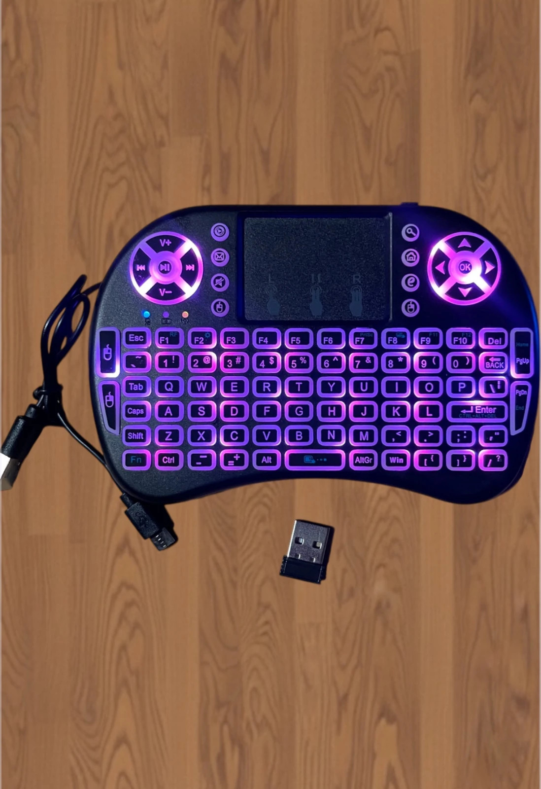Mini Teclado Inalámbrico i8 Retroiluminado RGB para Smart TV, PC y TV Box – blacklit 3
