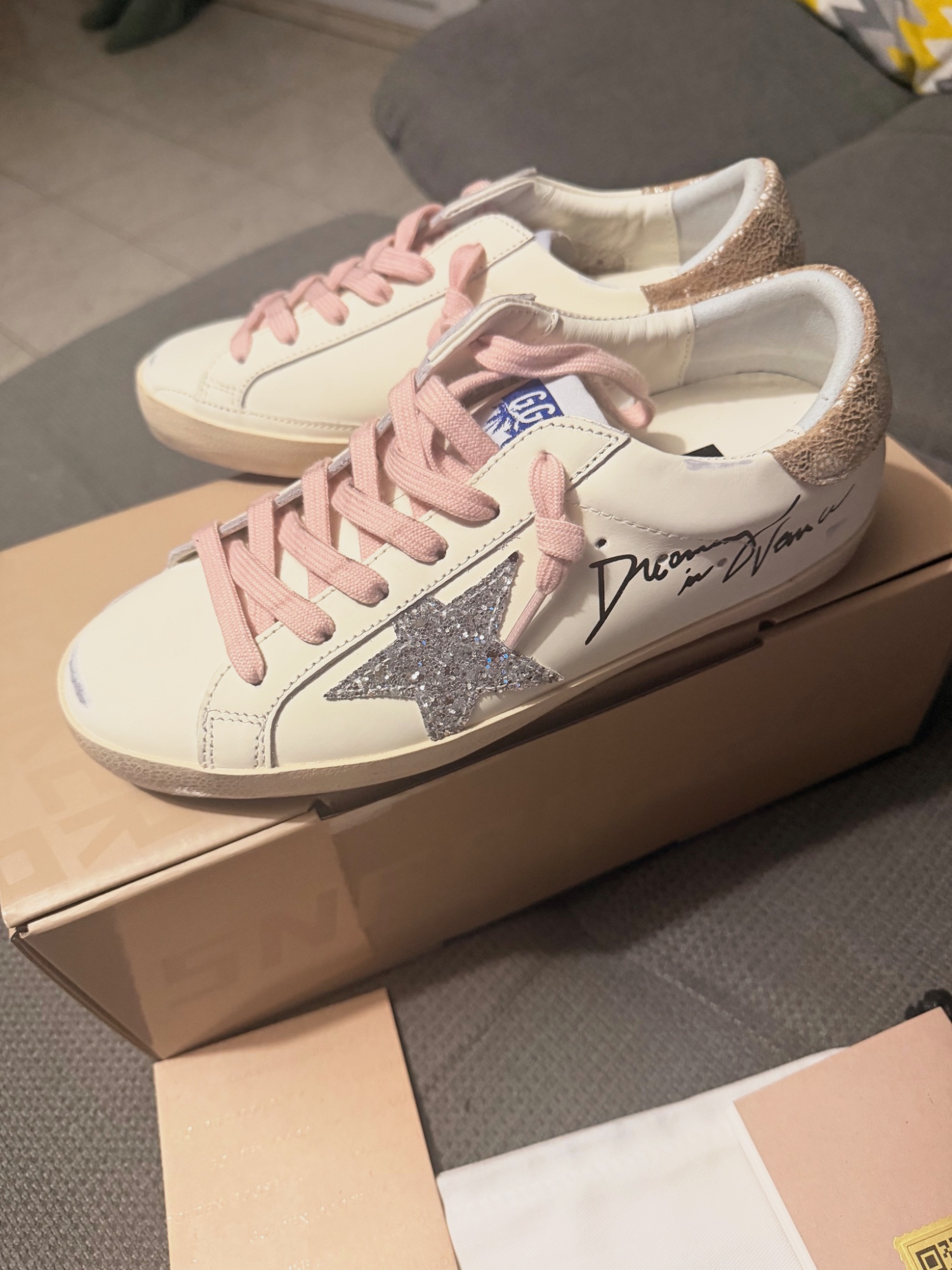 Golden Goose taille 38 neuve