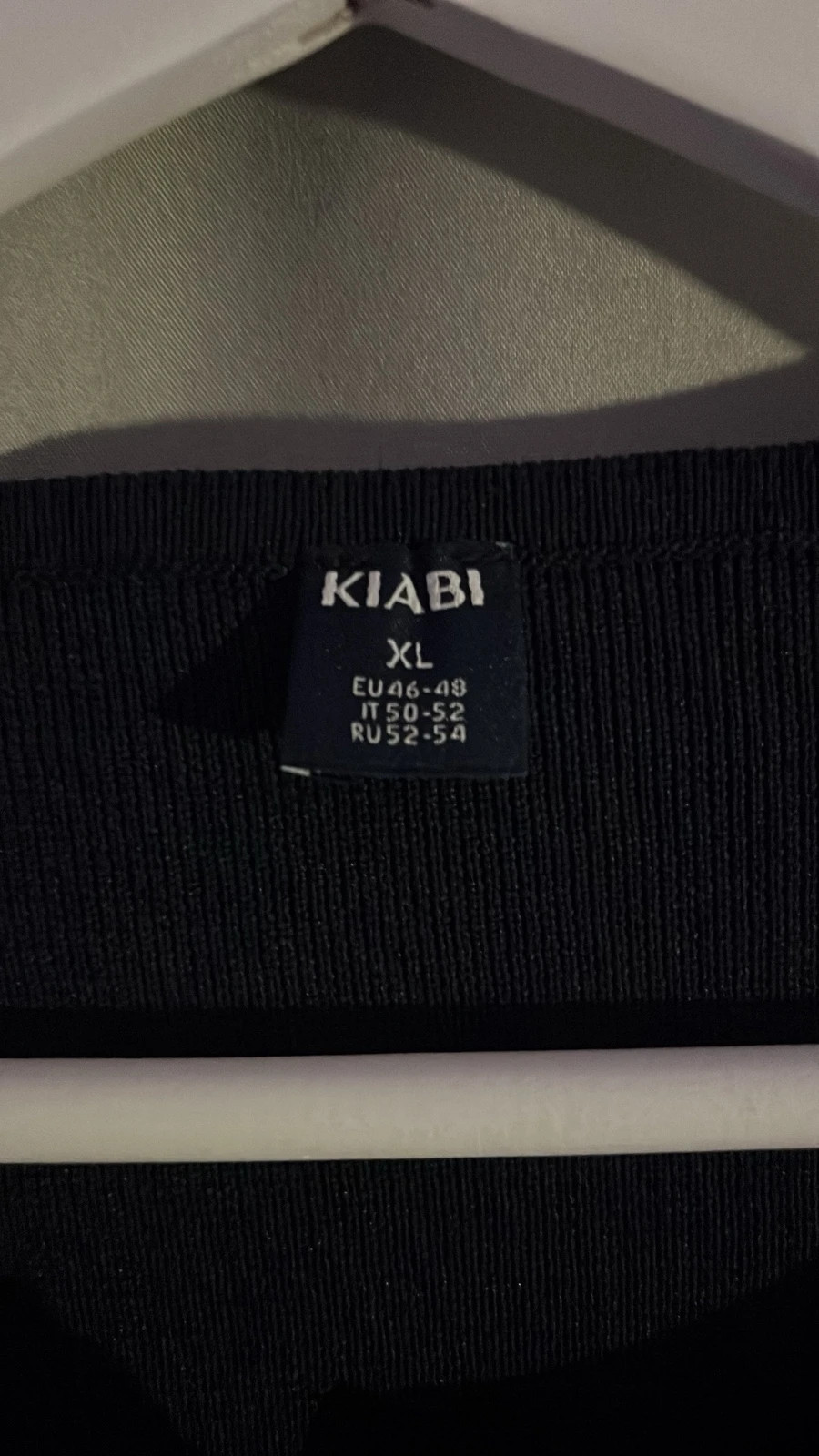 Haut à bouton – Kiabi – taille XL / 42 / 14 4