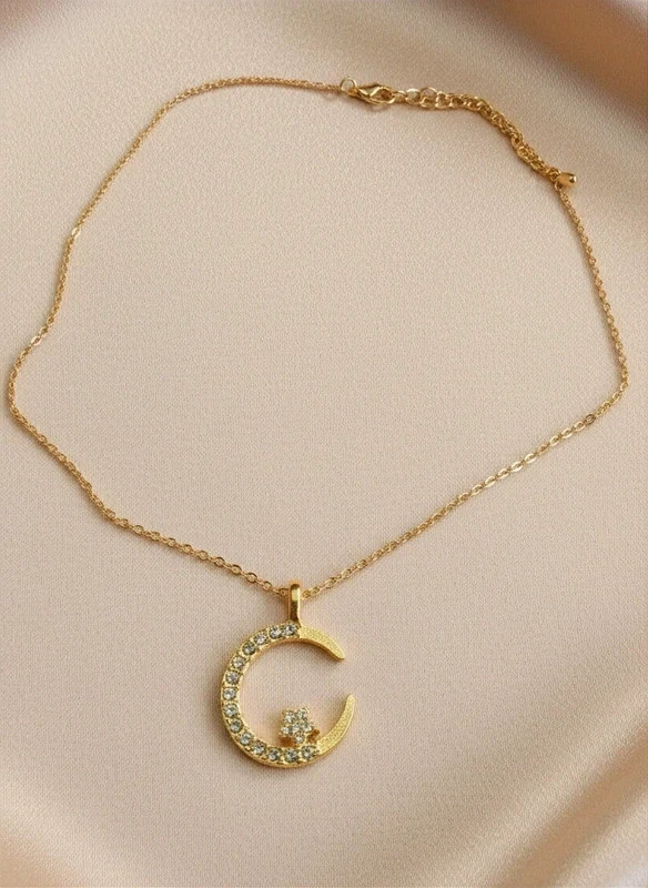 collier oriental doré en acier inoxydable