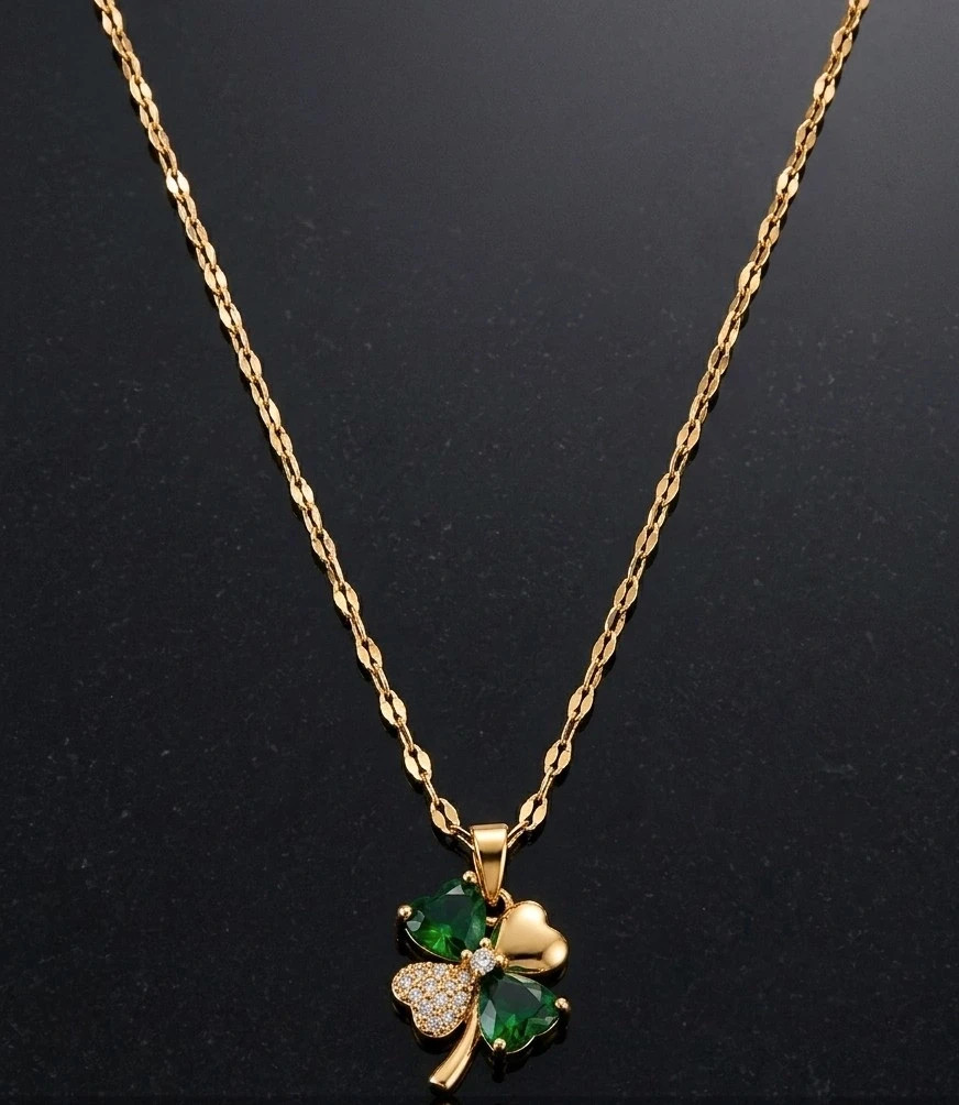 Collier doré en acier inoxydable – Chance