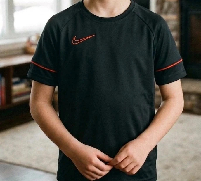 T-shirt NIKE 12 ans