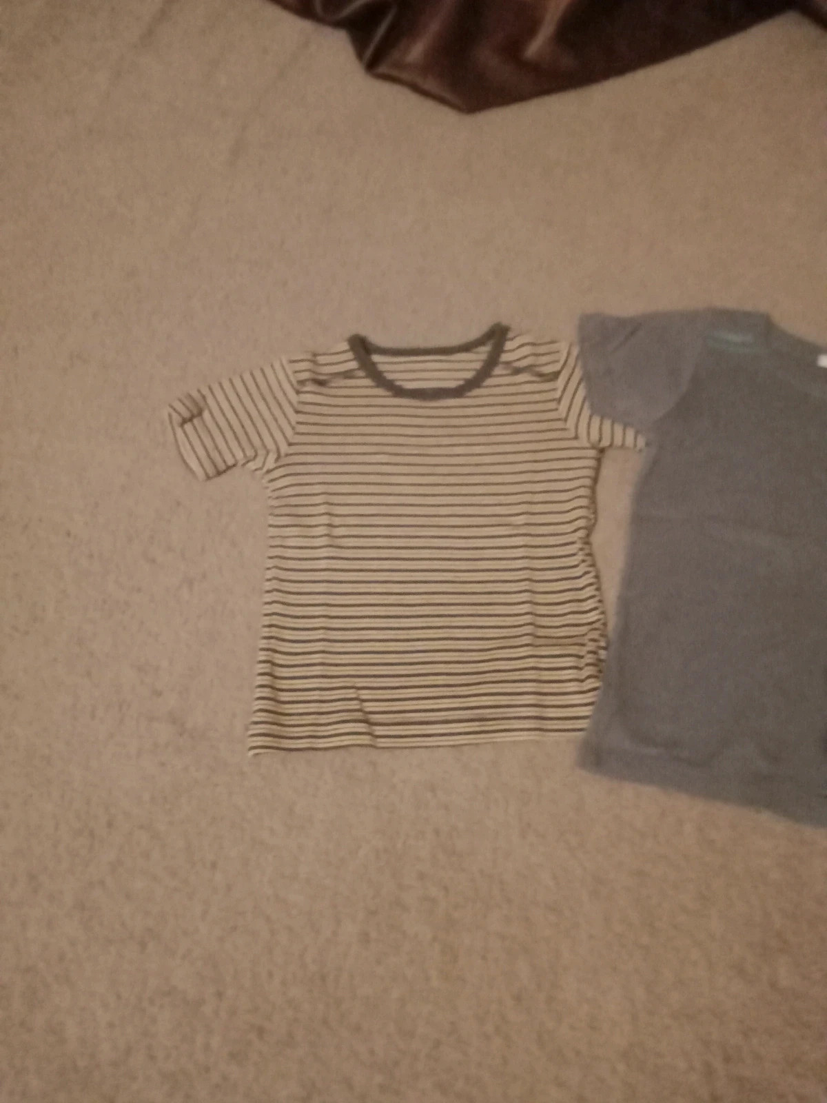 Lot de 2 t-shirt près du corps – Absorba – taille 24-36 mois / 92 cm 2