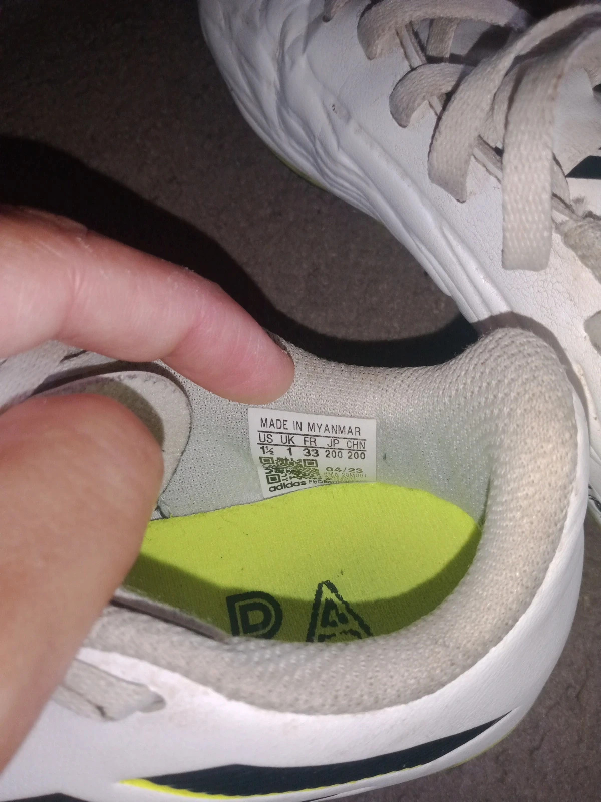 Crampons Adidas 33 – adidas – taille 33 4