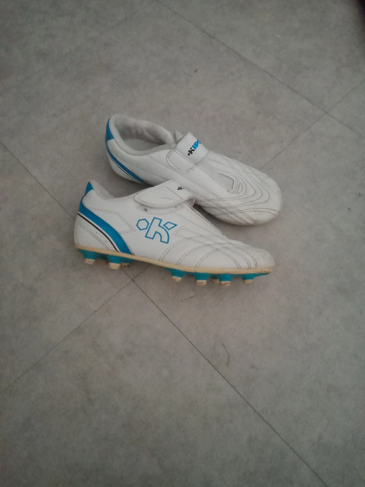 Chaussures crampons kipsta 31 – Kipsta – taille 31 2