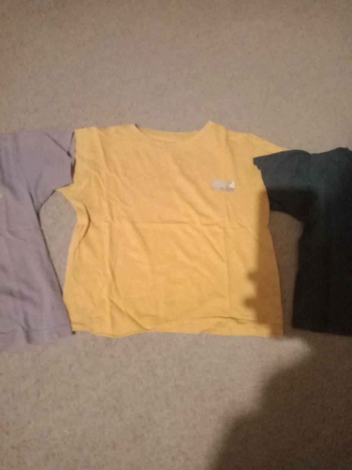Lot de 3 t-shirt – Inconnu – taille 24-36 mois / 92 cm 3
