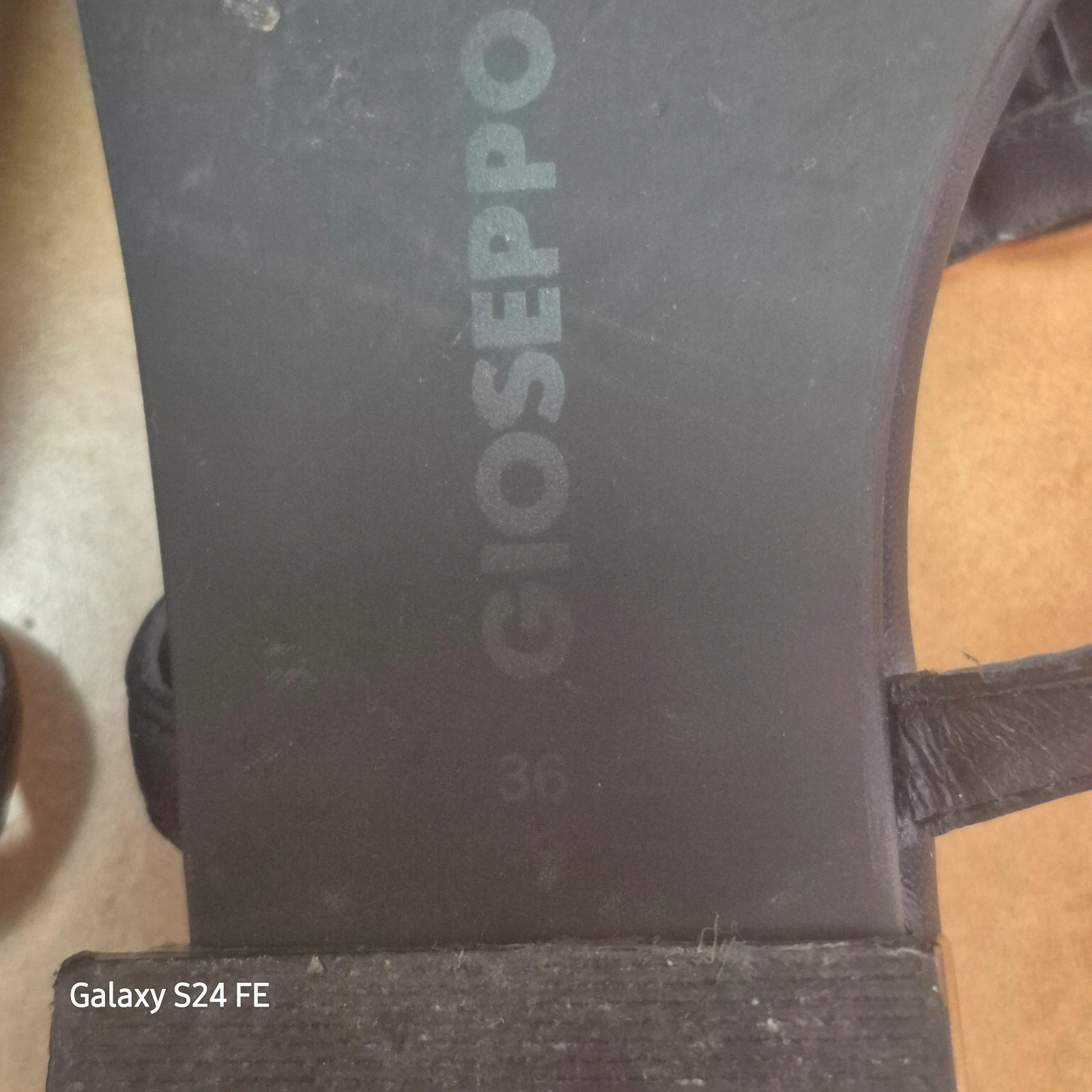 Sandalias – Gioseppo – taille 36 5