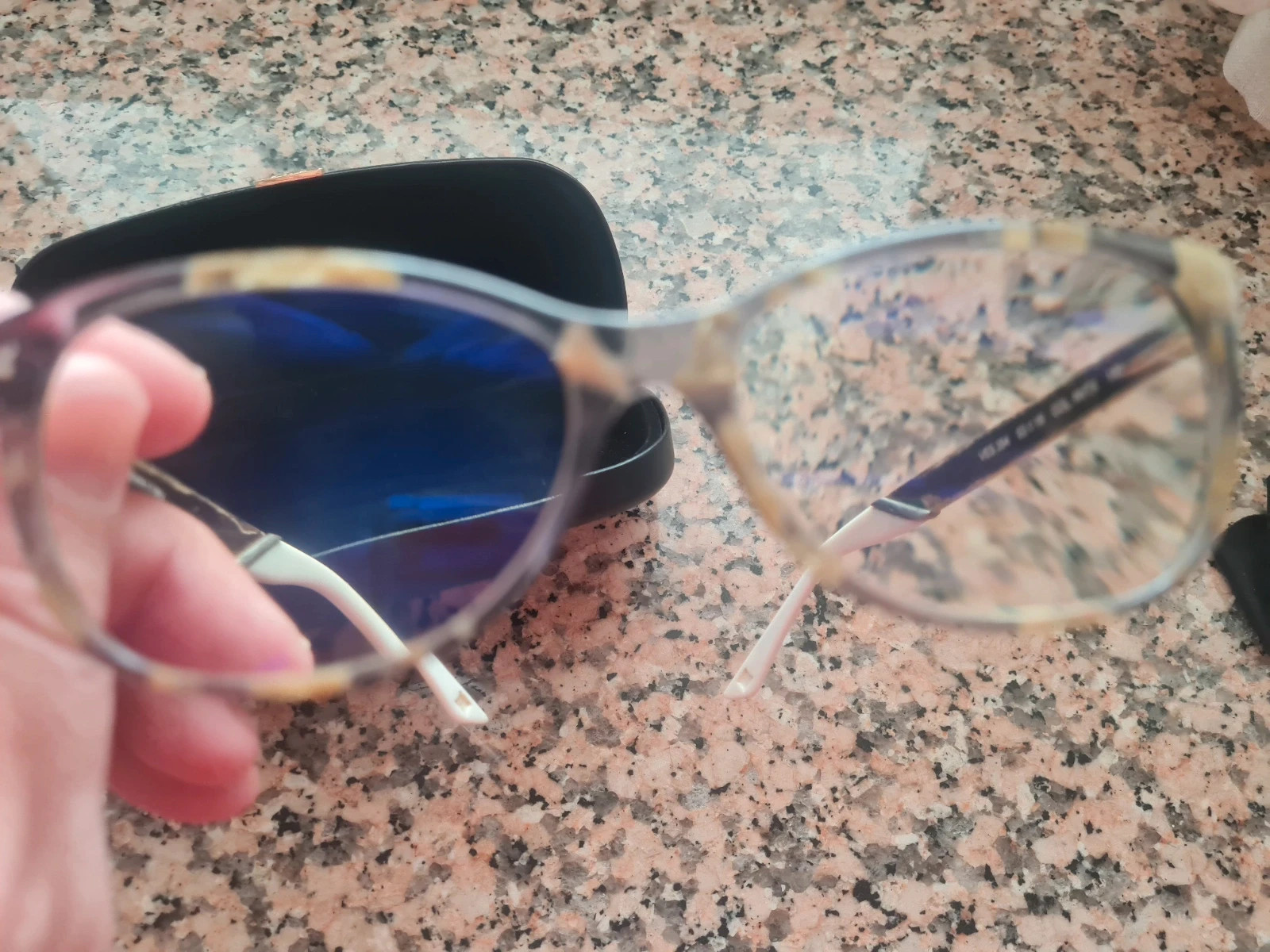 Montura gafas – Escada 2