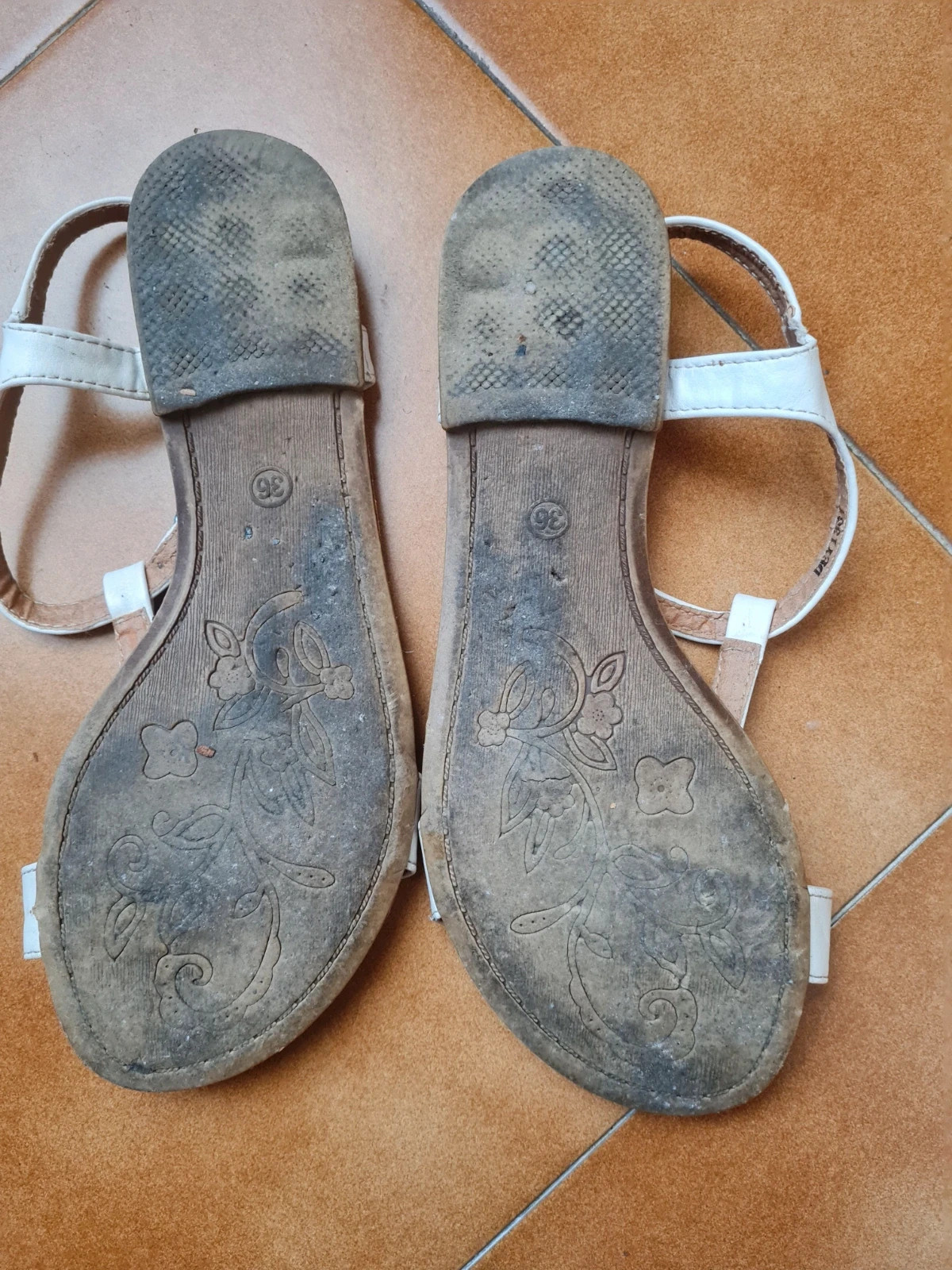 Sandalias – Deity – taille 36 5