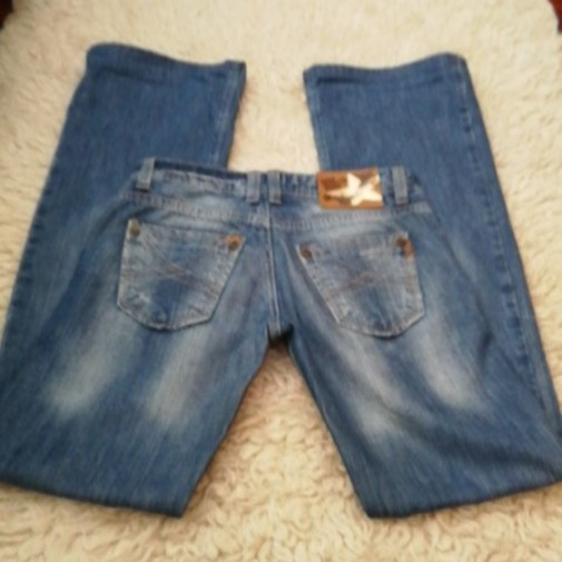 vaqueros Breskha – Bershka – taille XXS / 32 / 4 2