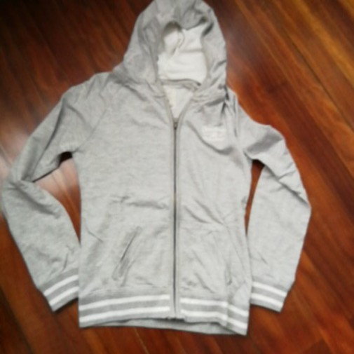 pantalón y sudadera – Bershka – taille M / 38 / 10 3