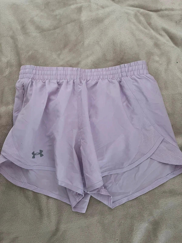 Short xs lilas – Under Armour – taille XS / 34 / 6 2