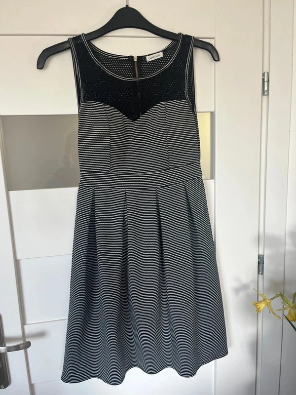 Robe m