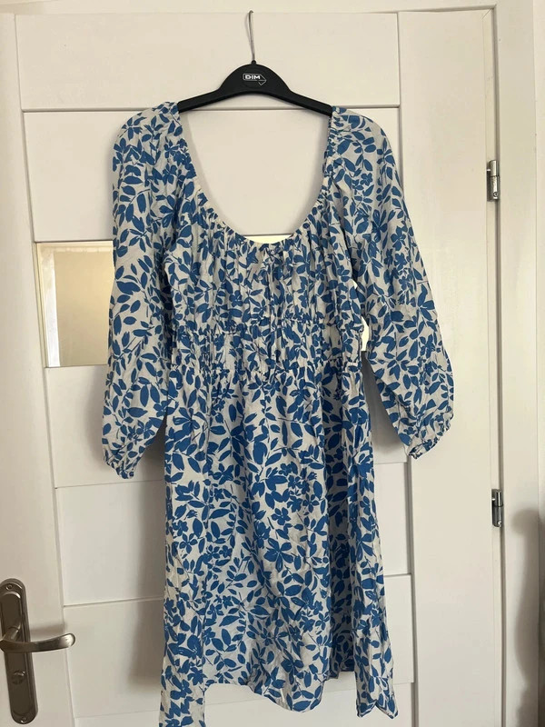 Robe m