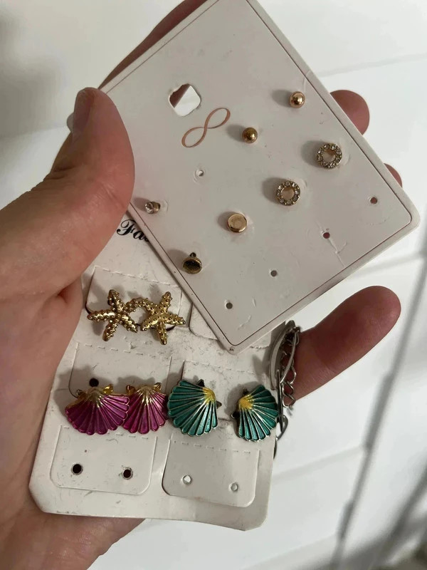 Lot bijoux – C&A 3