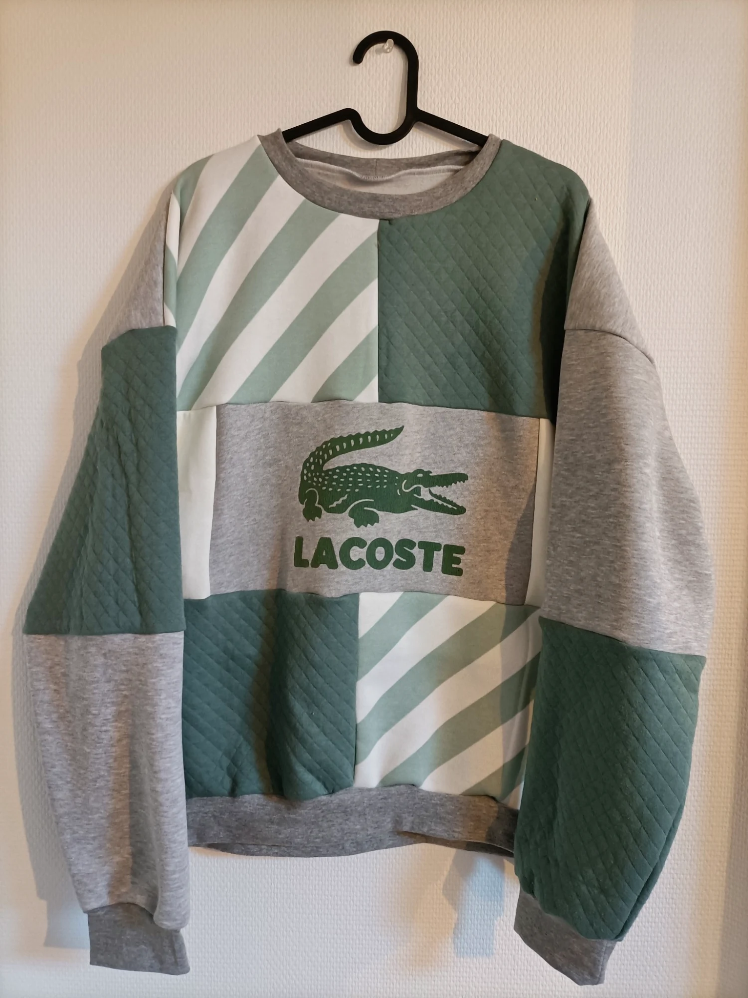 Sweat upcycling oversize taille L