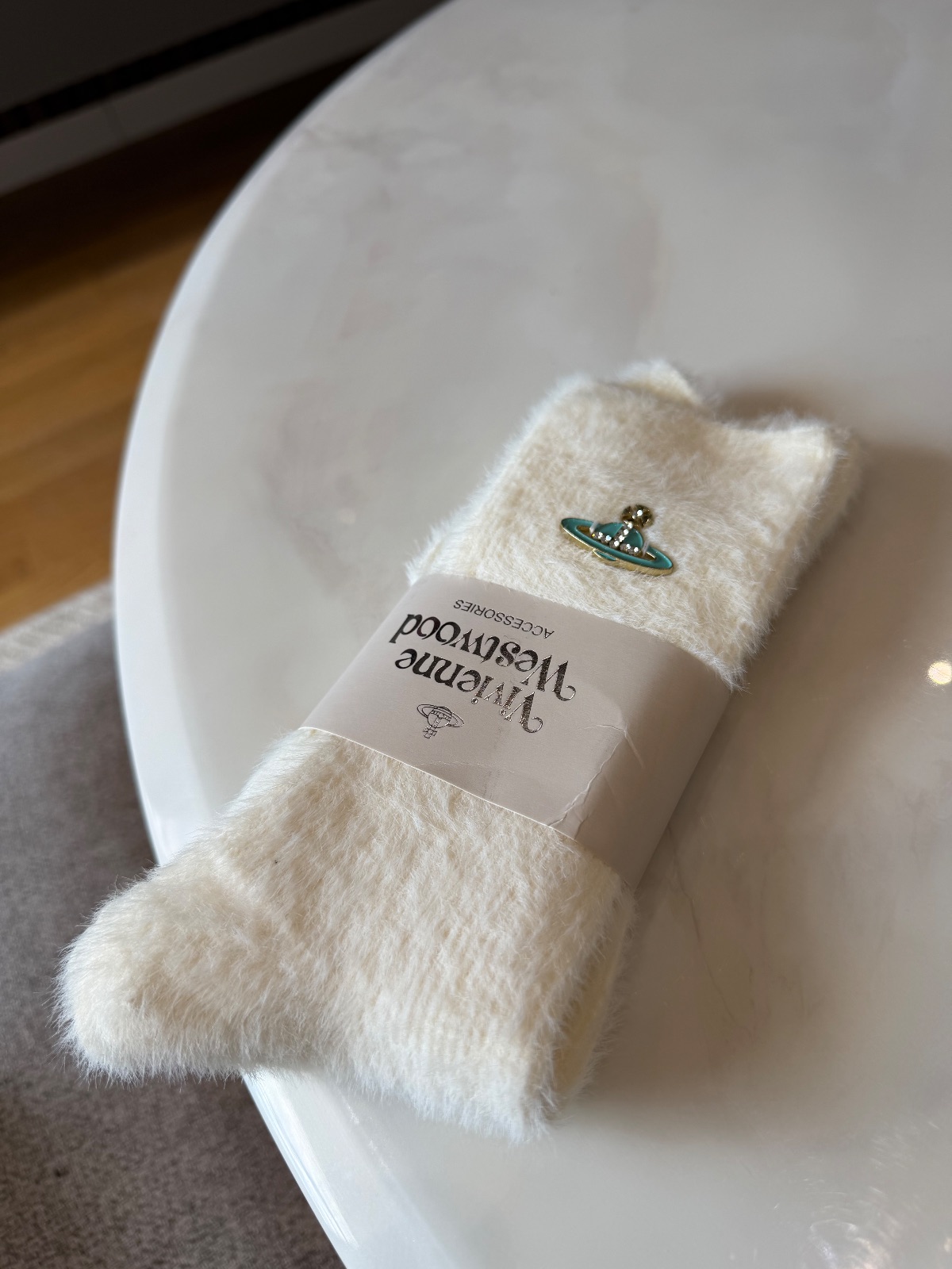Chaussettes Vivienne Westwood blanches 2
