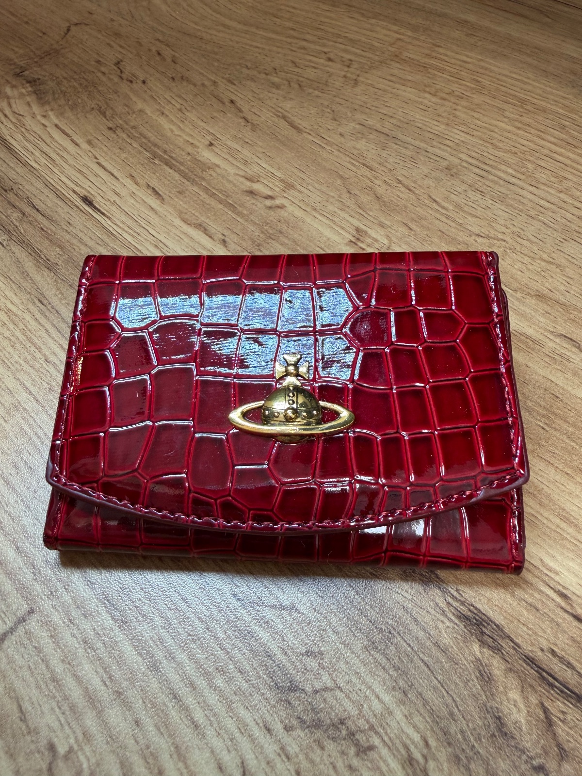 Vivienne Westwood portefeuille rouge croco 4