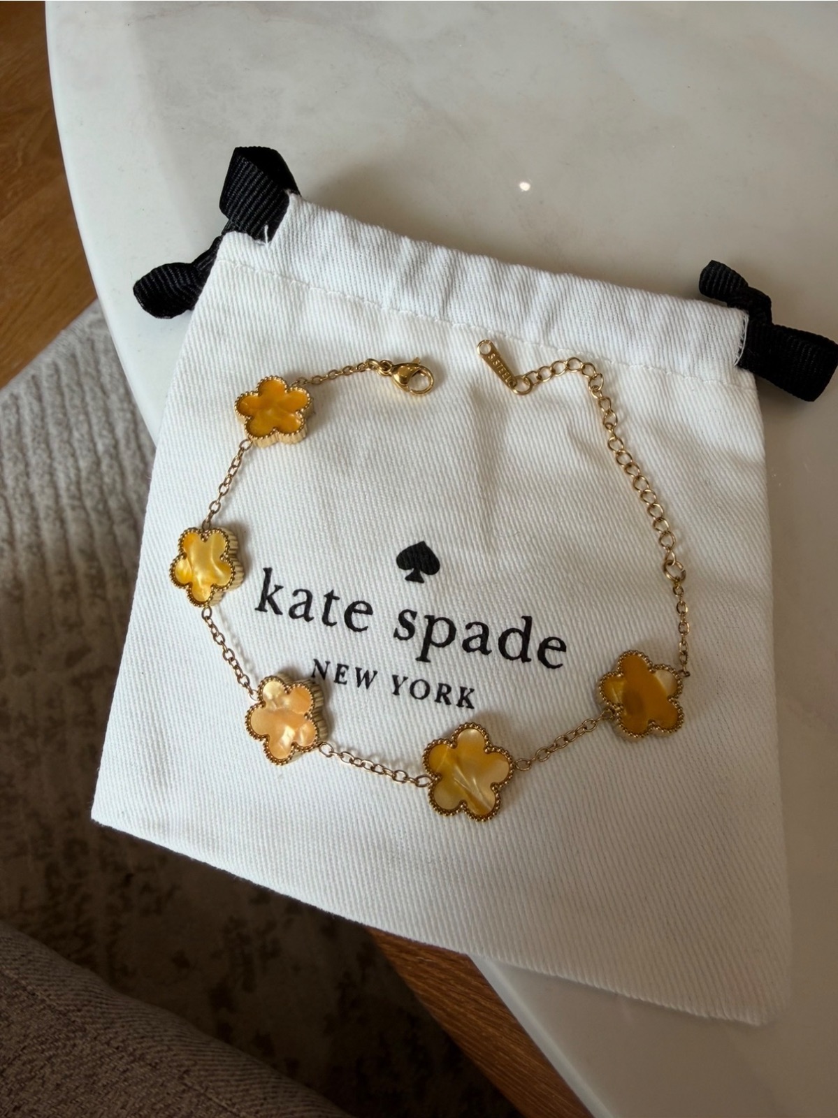 Bracelet kate spade New York trèfles dorés