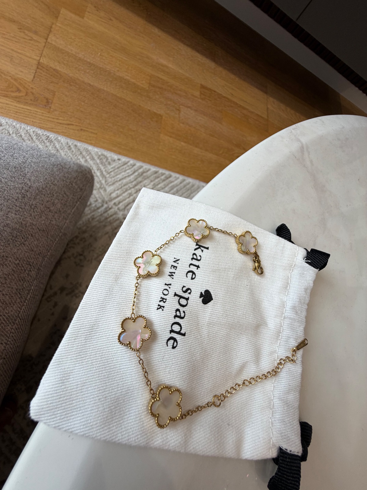 Kate Spade bracelet fleurs nacre or 4