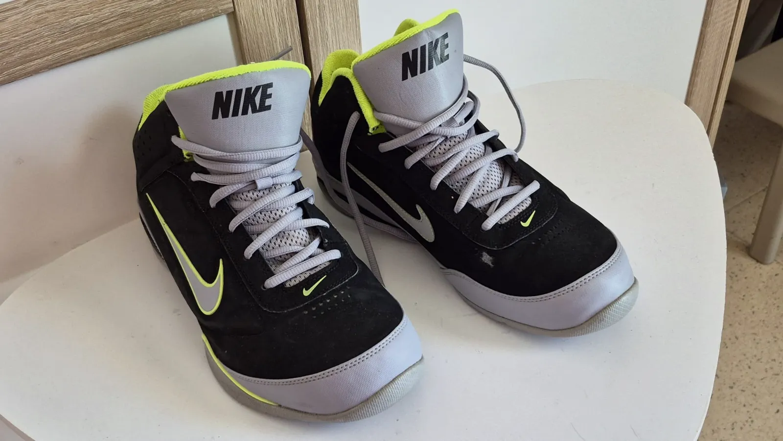 Basket Nike  – Nike – taille EU 41 4