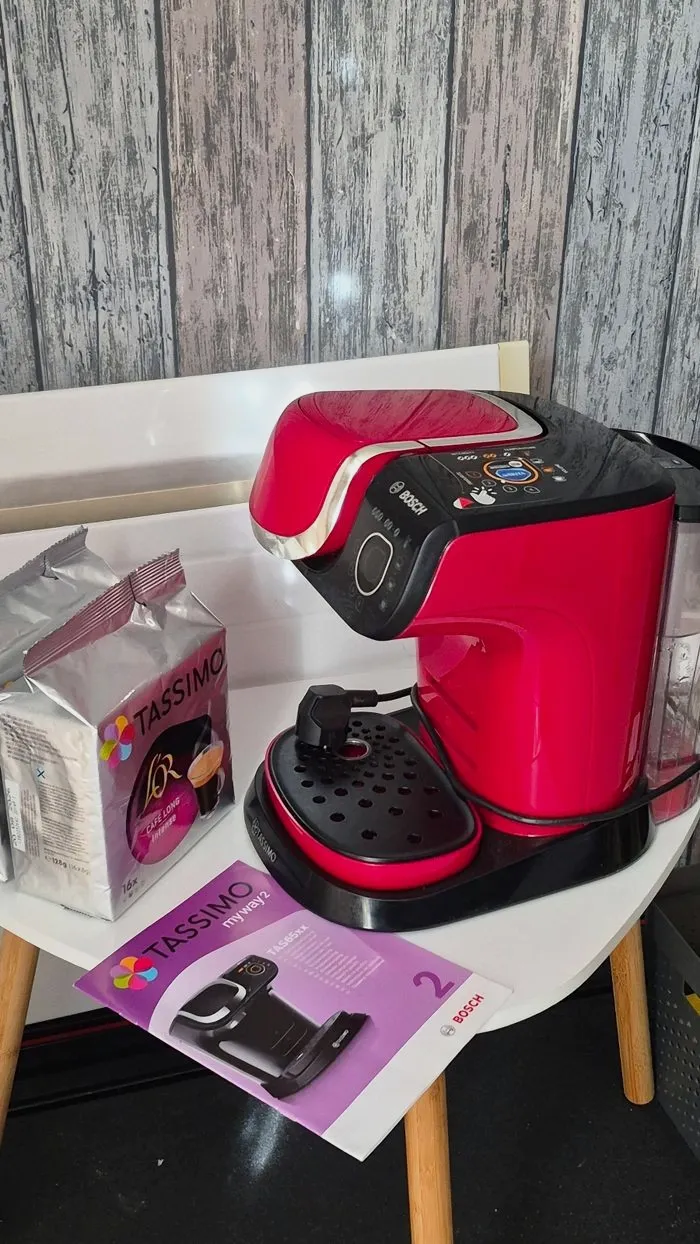 Cafetière état neuf  – TASSIMO 8